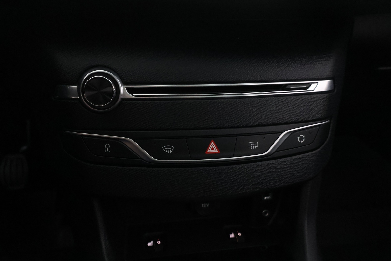 PEUGEOT 308 2015