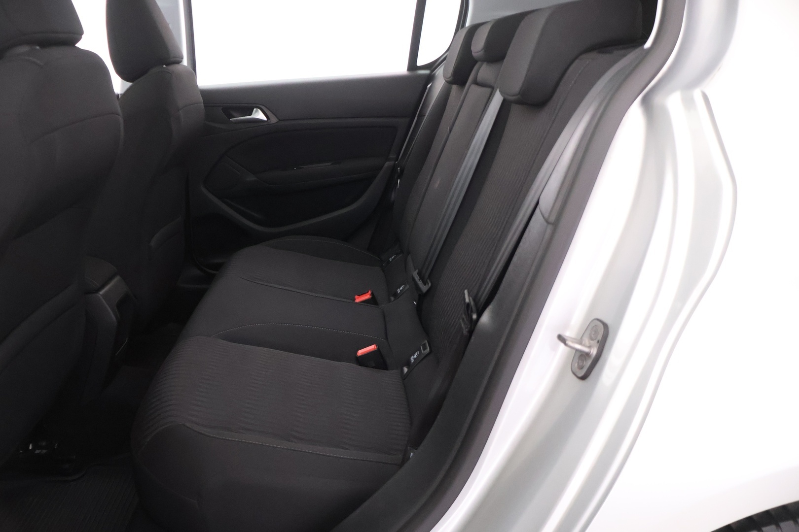 PEUGEOT 308 2015