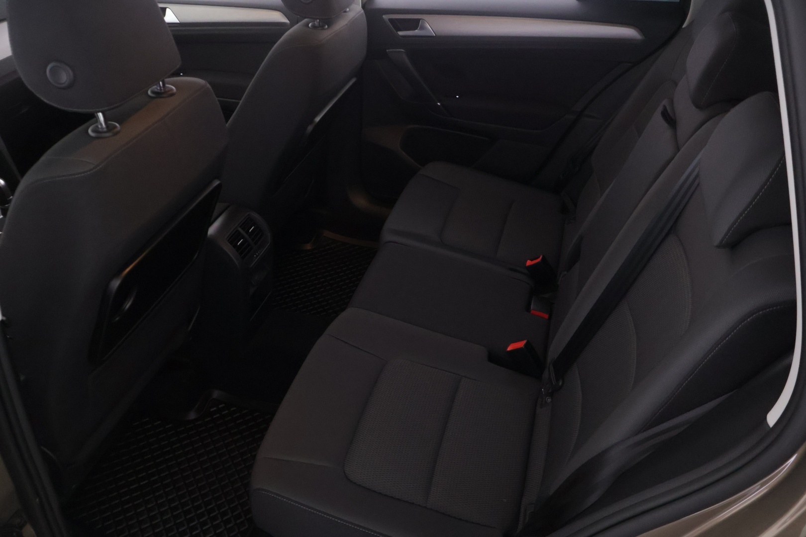 VOLKSWAGEN Golf Sportsvan 2017