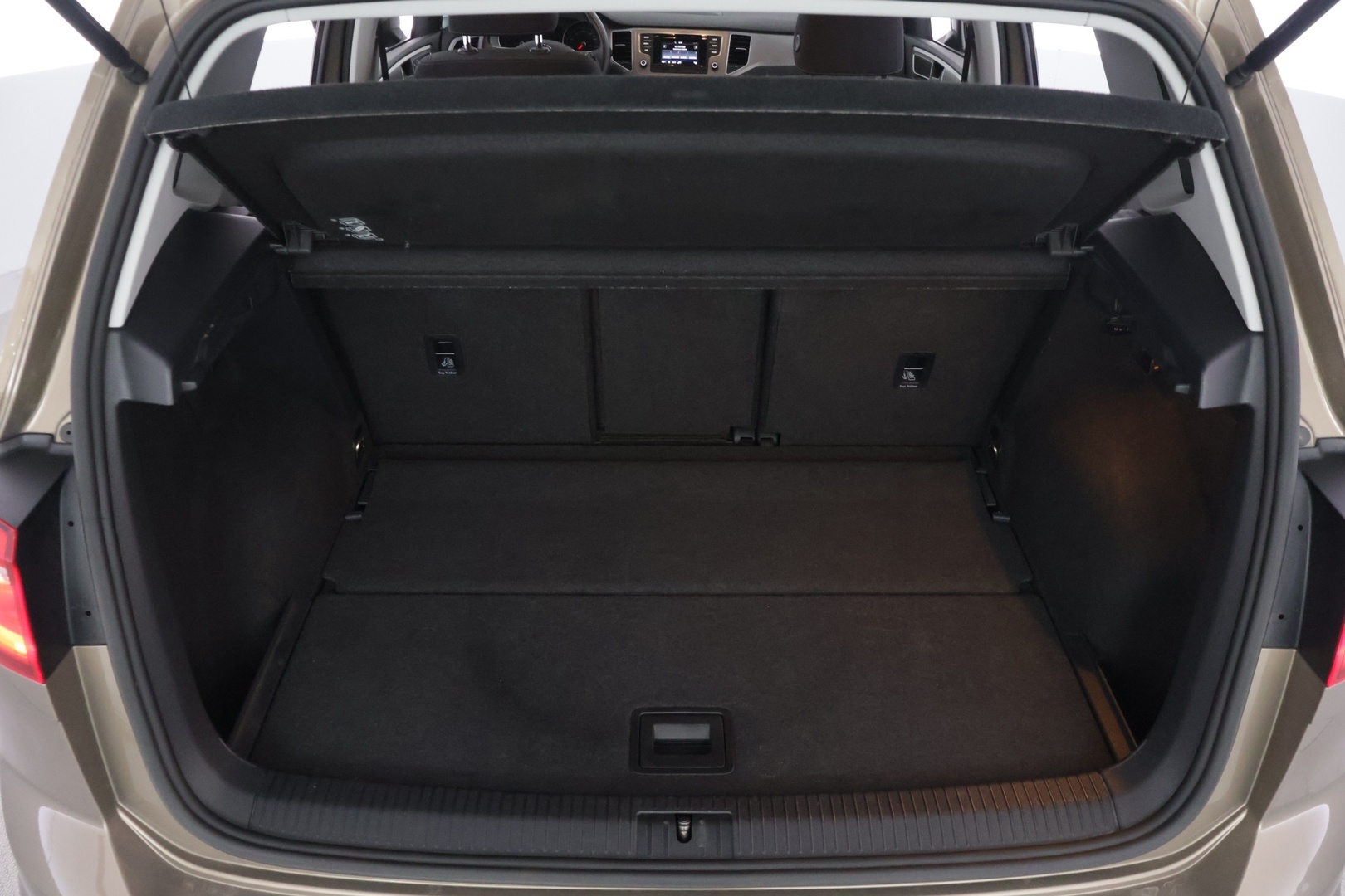 VOLKSWAGEN Golf Sportsvan 2017