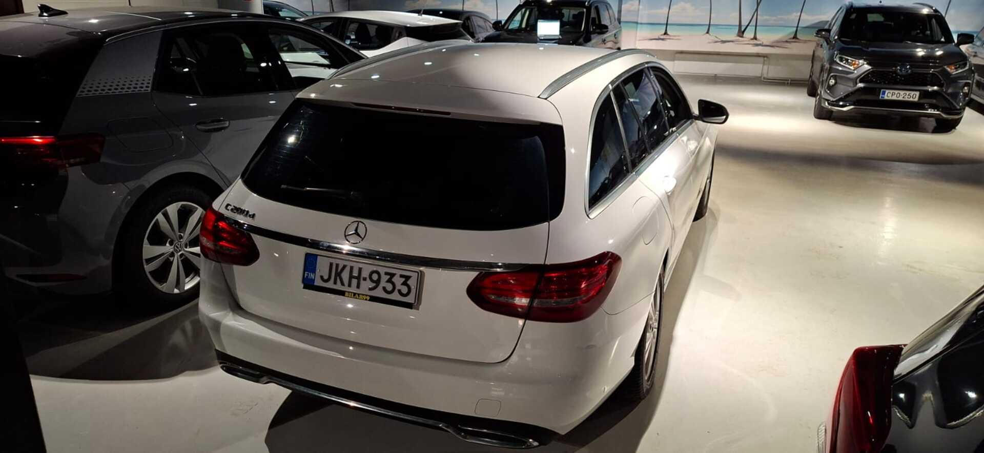 MERCEDES-BENZ C 2017