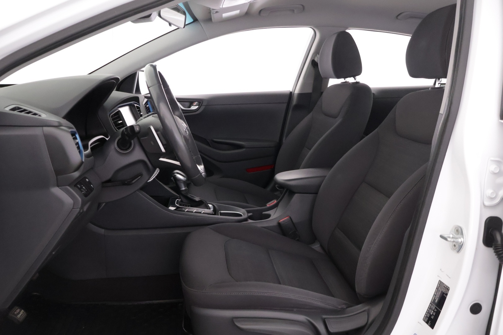 HYUNDAI IONIQ hybrid 2018