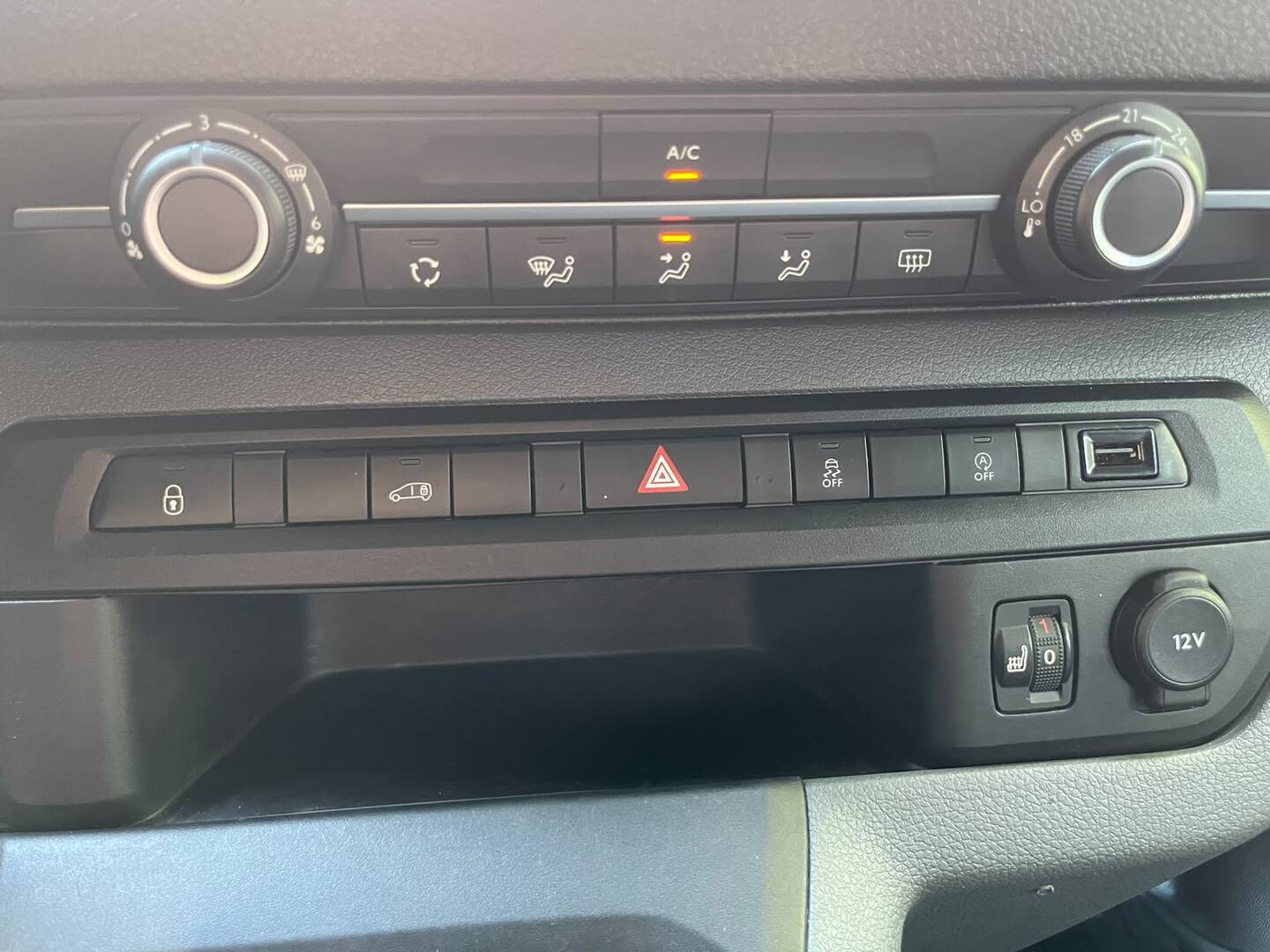 TOYOTA Proace 2021