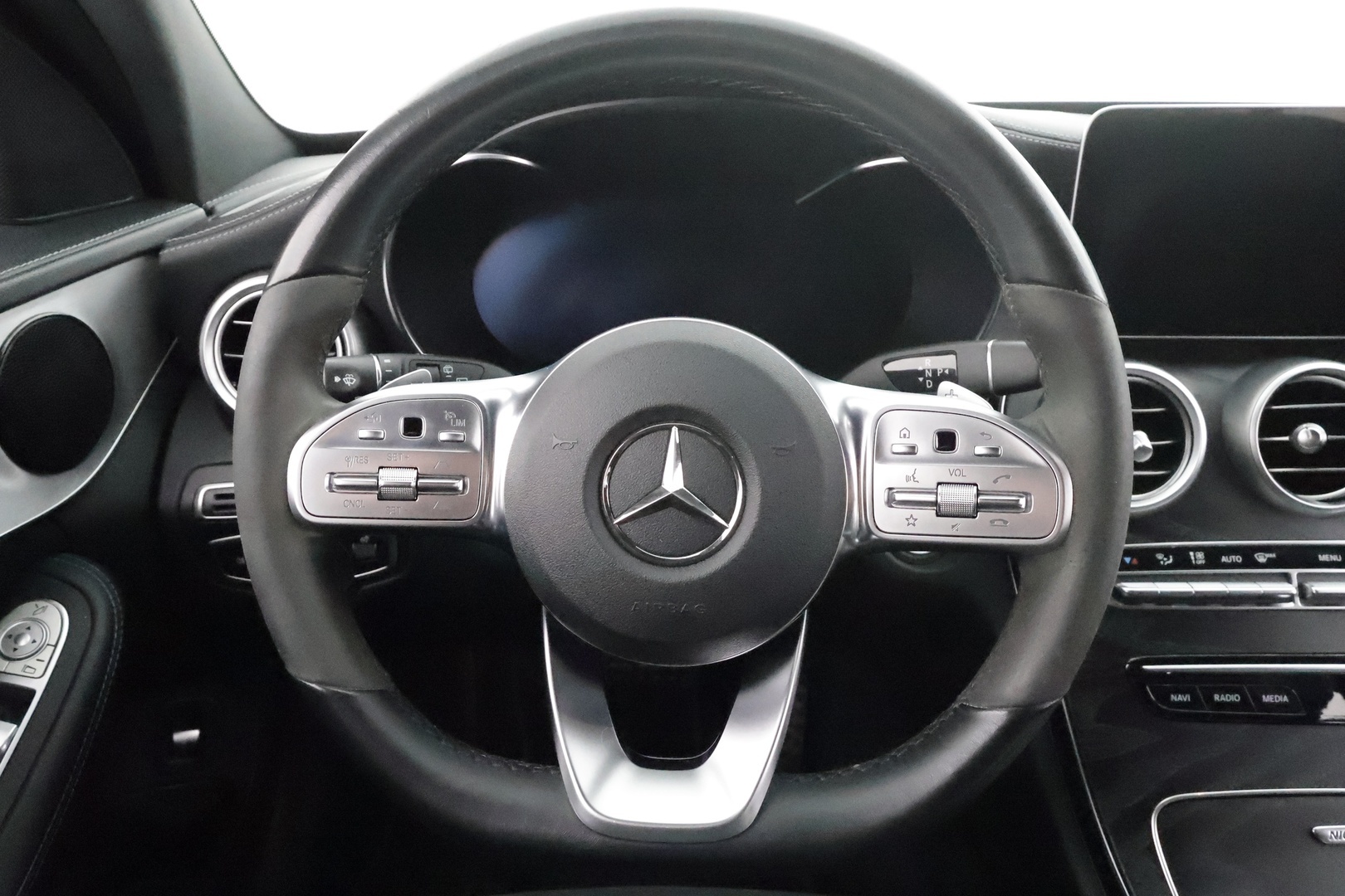 MERCEDES-BENZ C 2020