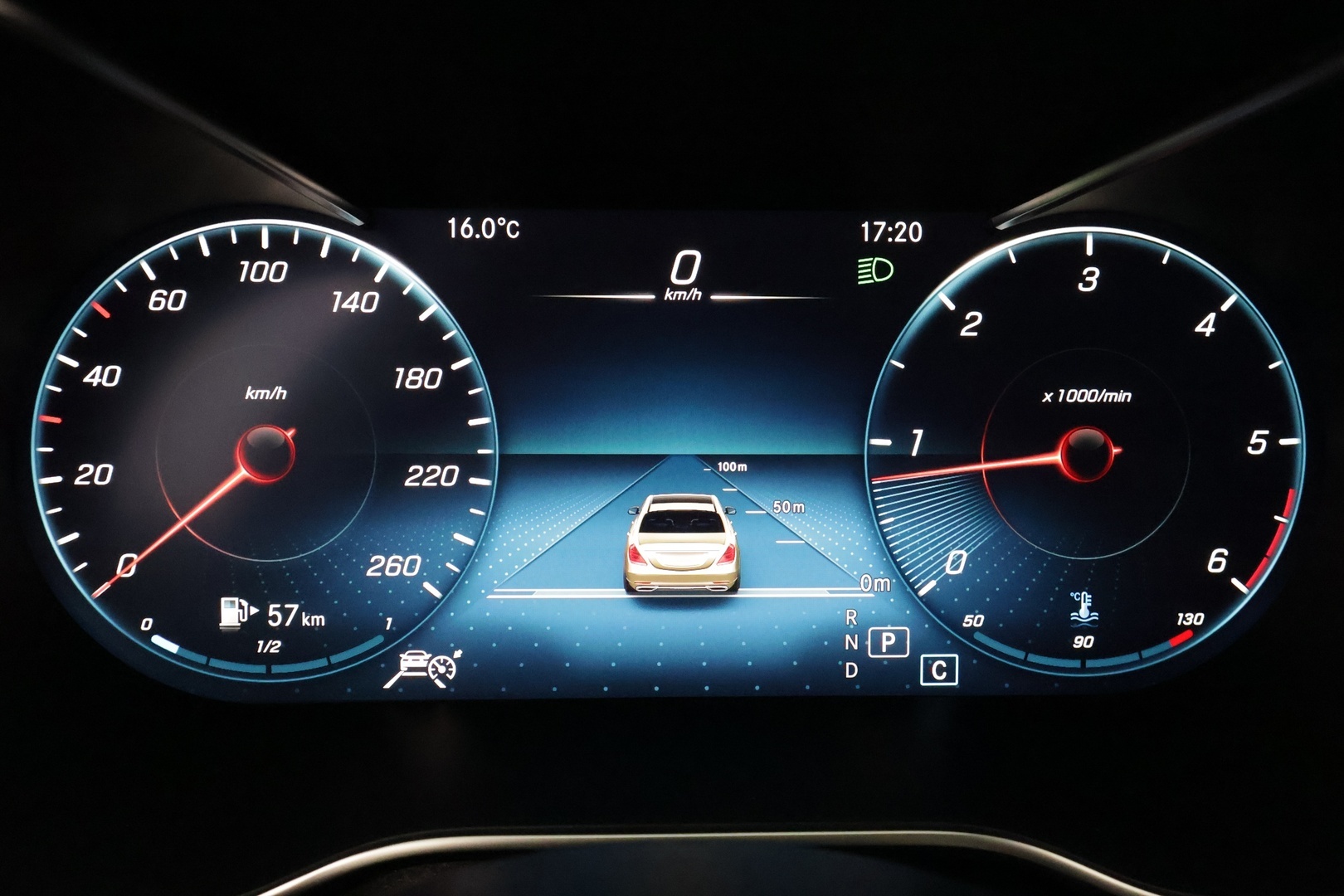 MERCEDES-BENZ C 2020