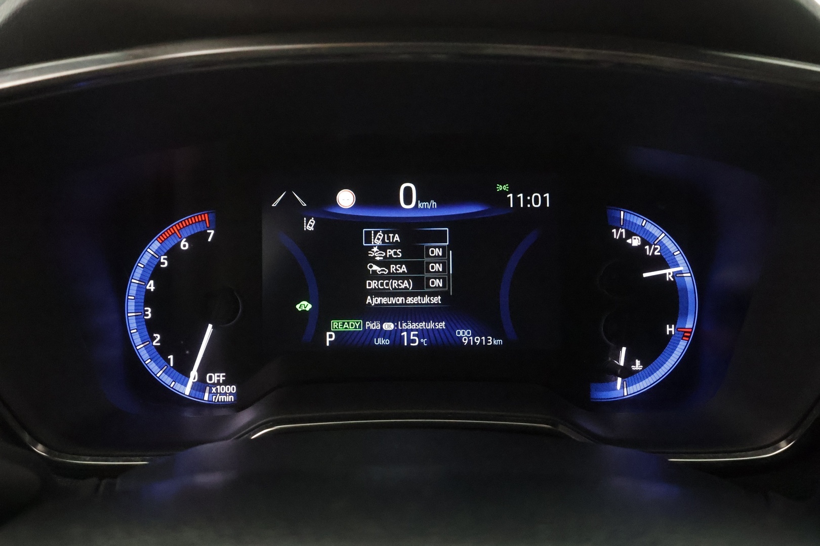 TOYOTA Corolla 2021