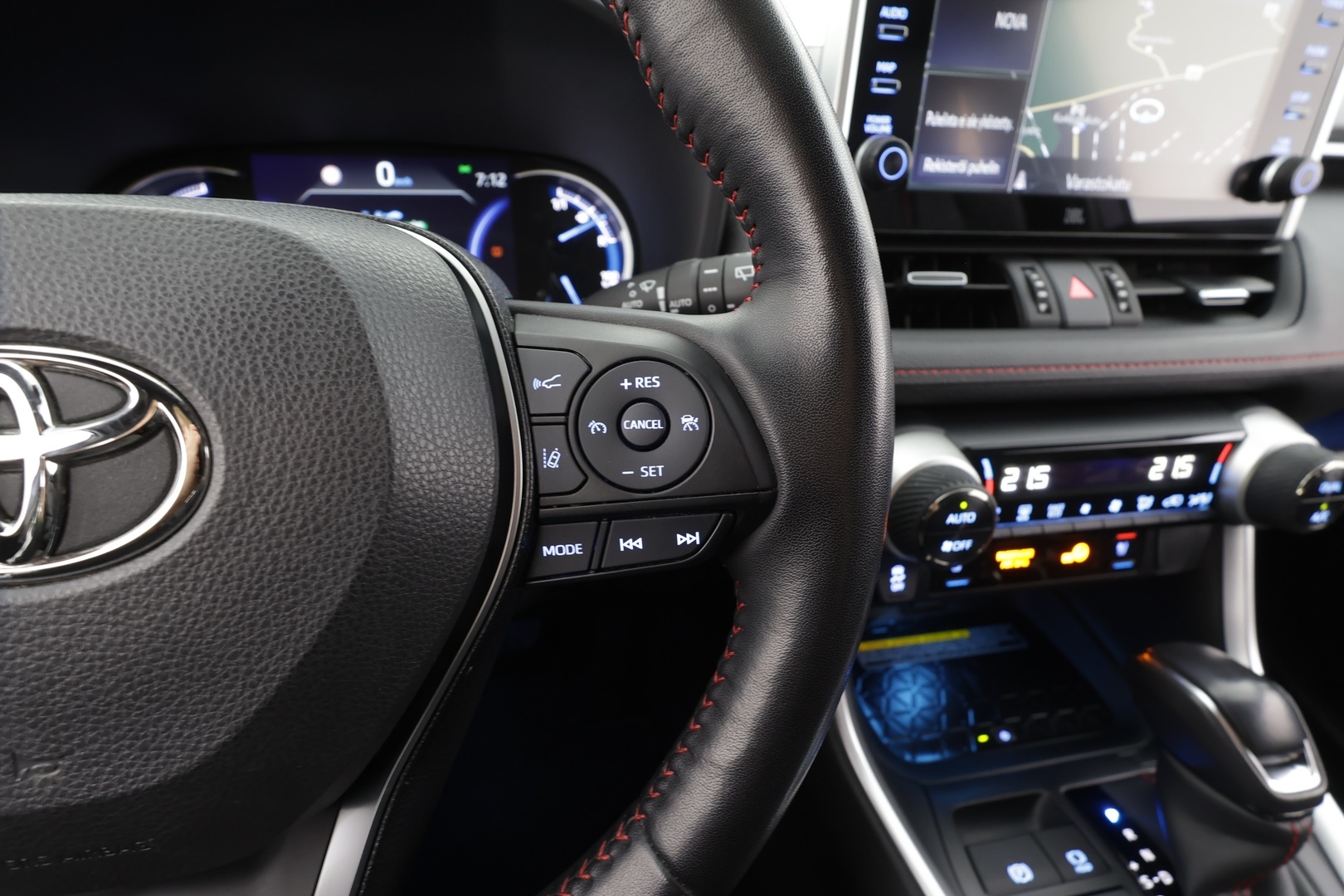 TOYOTA RAV4 Plug-in 2021