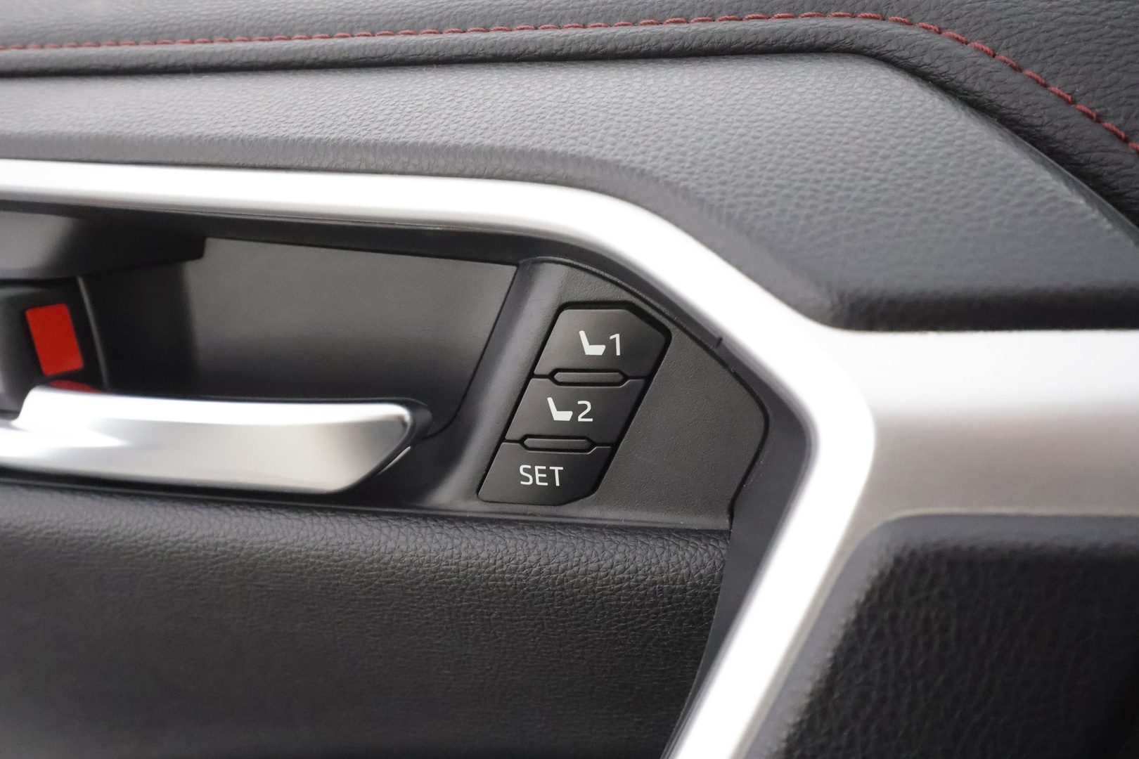 TOYOTA RAV4 Plug-in 2021