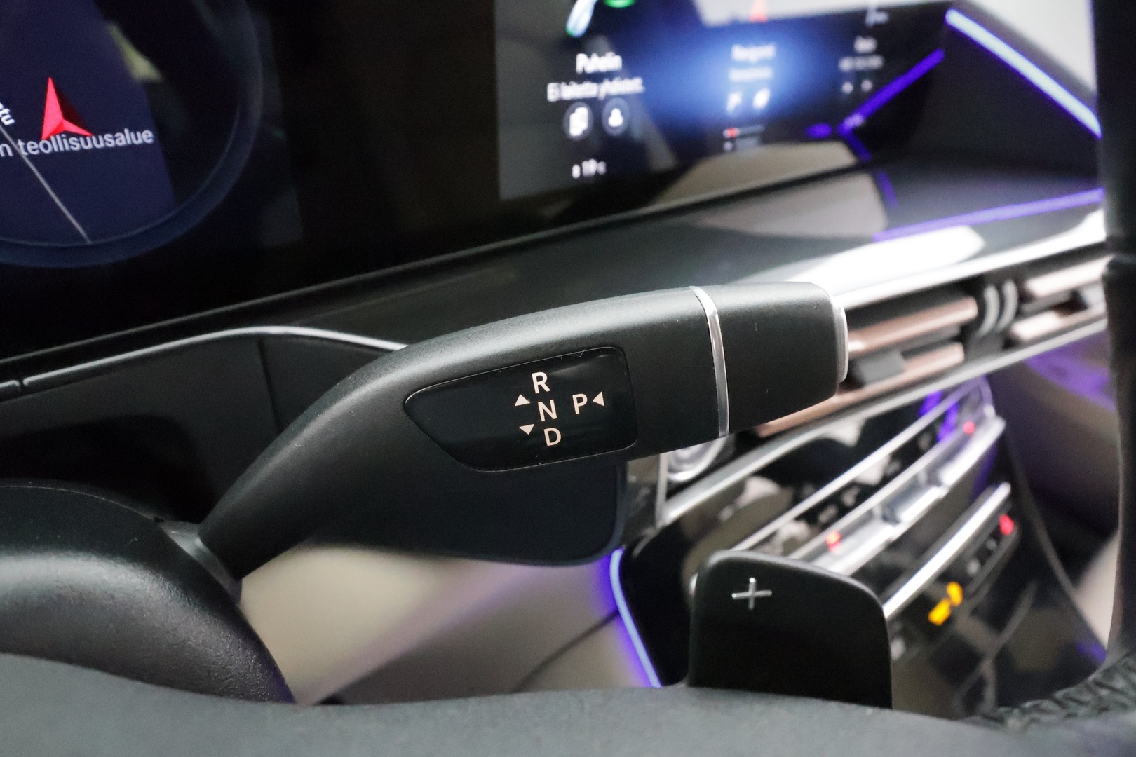 MERCEDES-BENZ EQC 2022