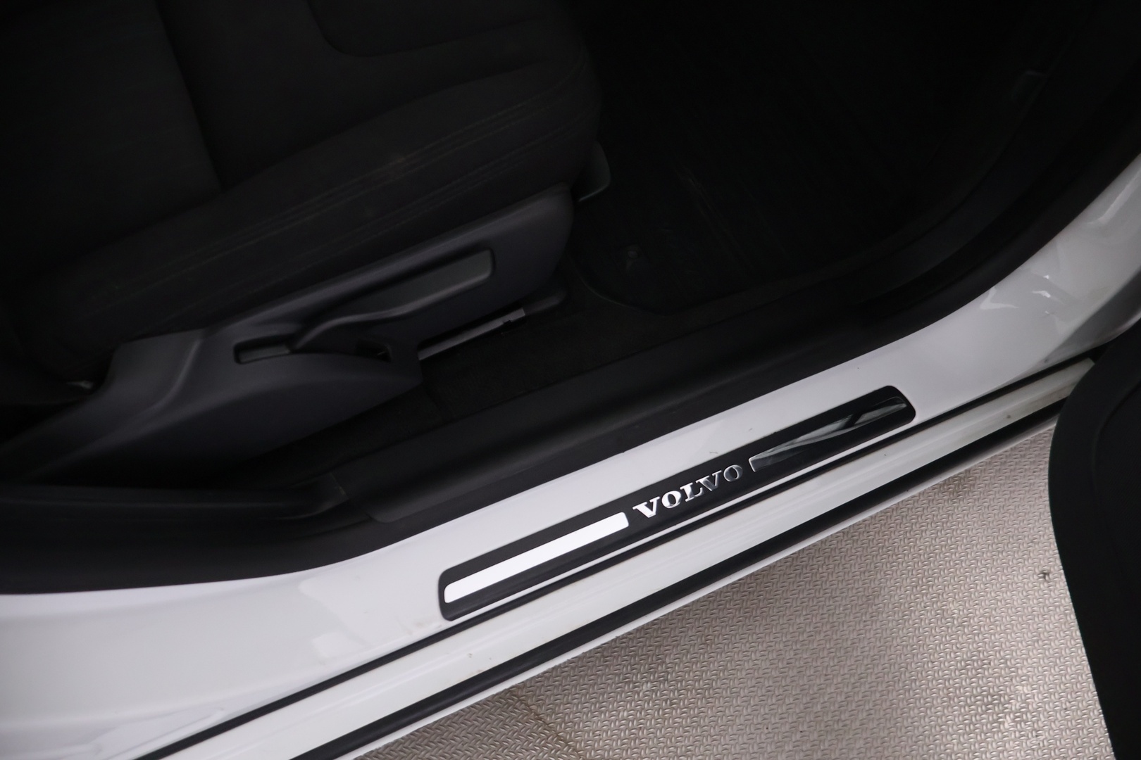 VOLVO V60 2013