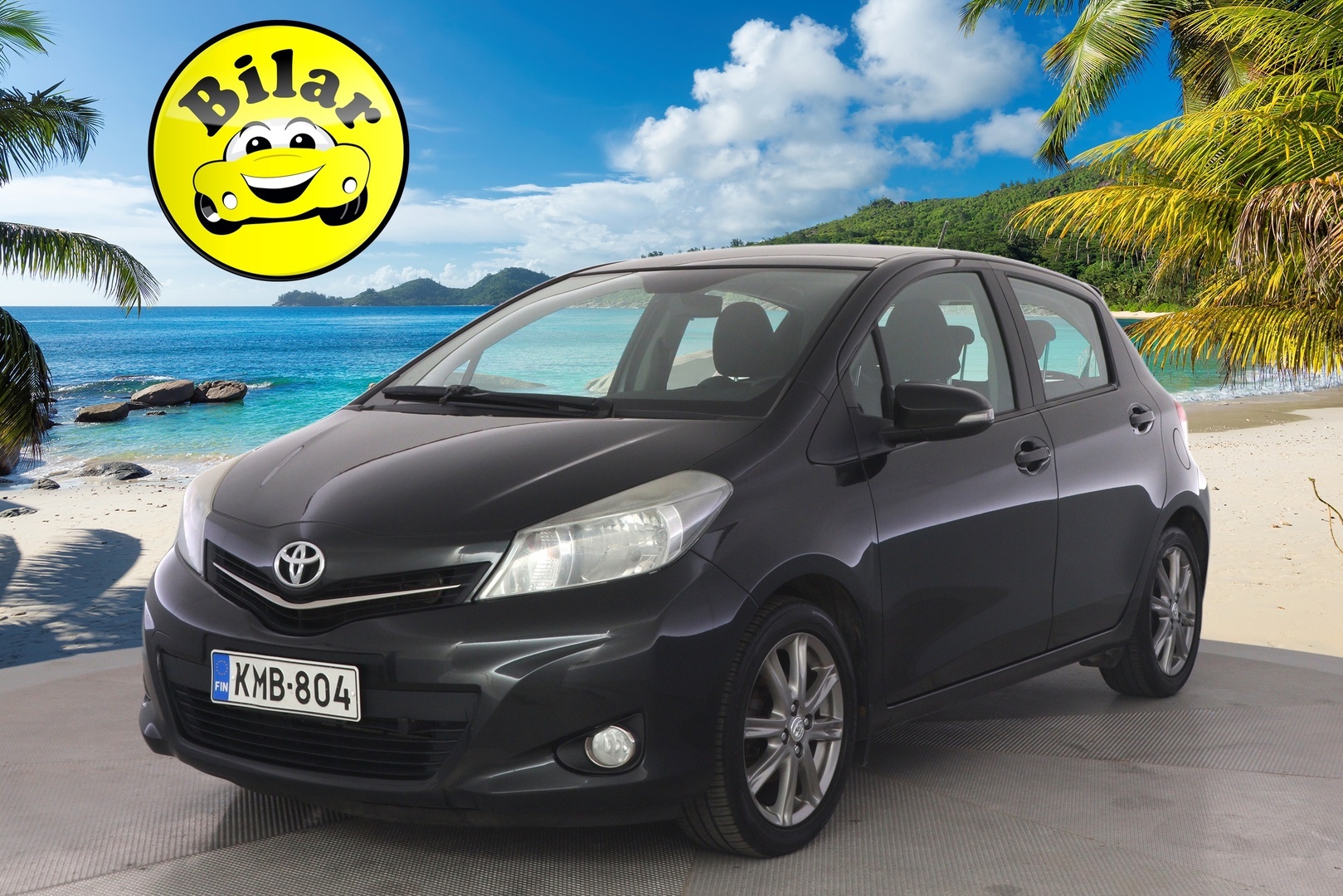 TOYOTA Yaris 2013