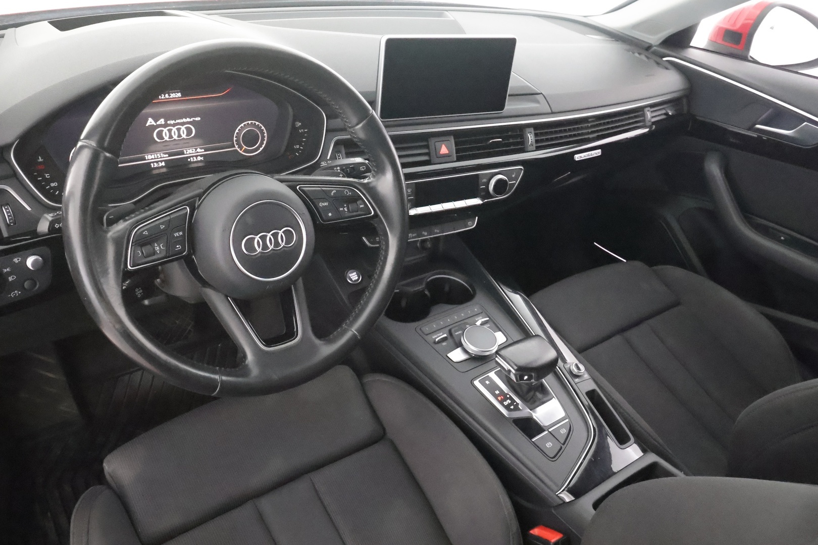 AUDI A4 2017
