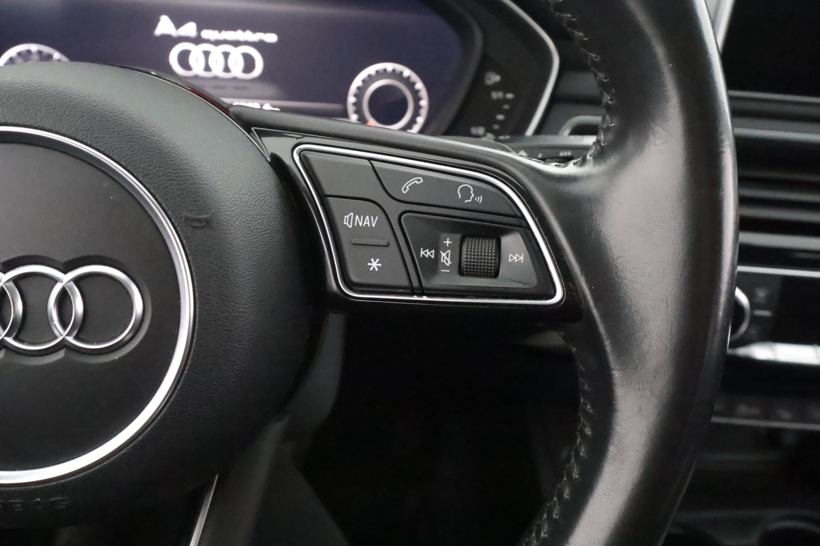 AUDI A4 2017