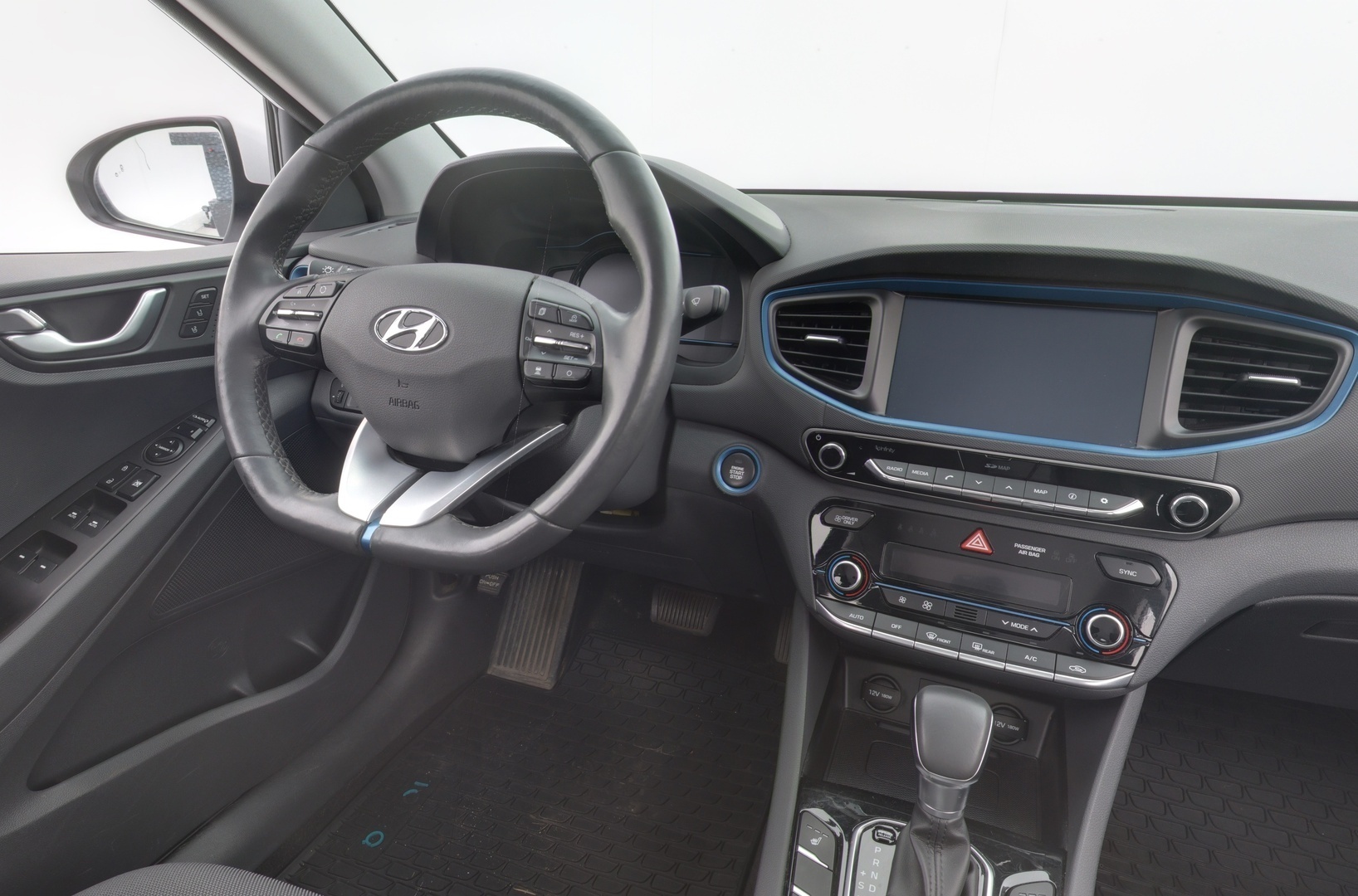 HYUNDAI IONIQ Hybrid 2017