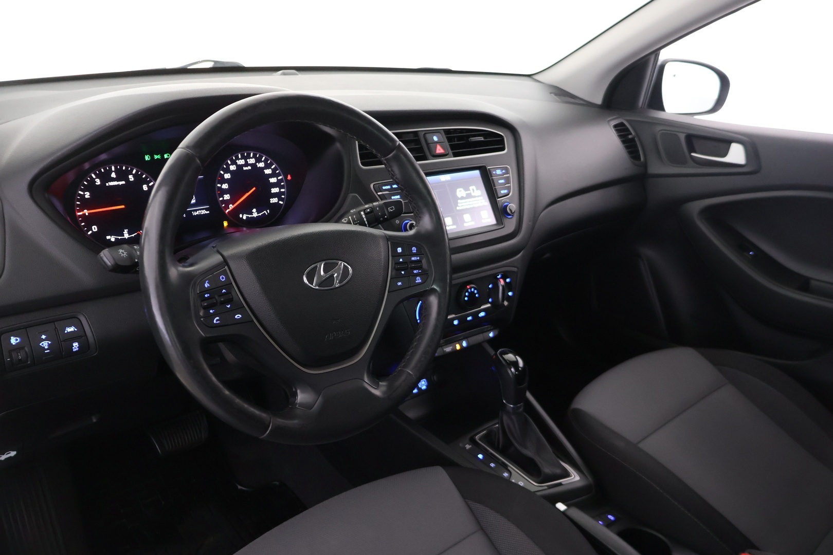 HYUNDAI i20 Hatchback 2019