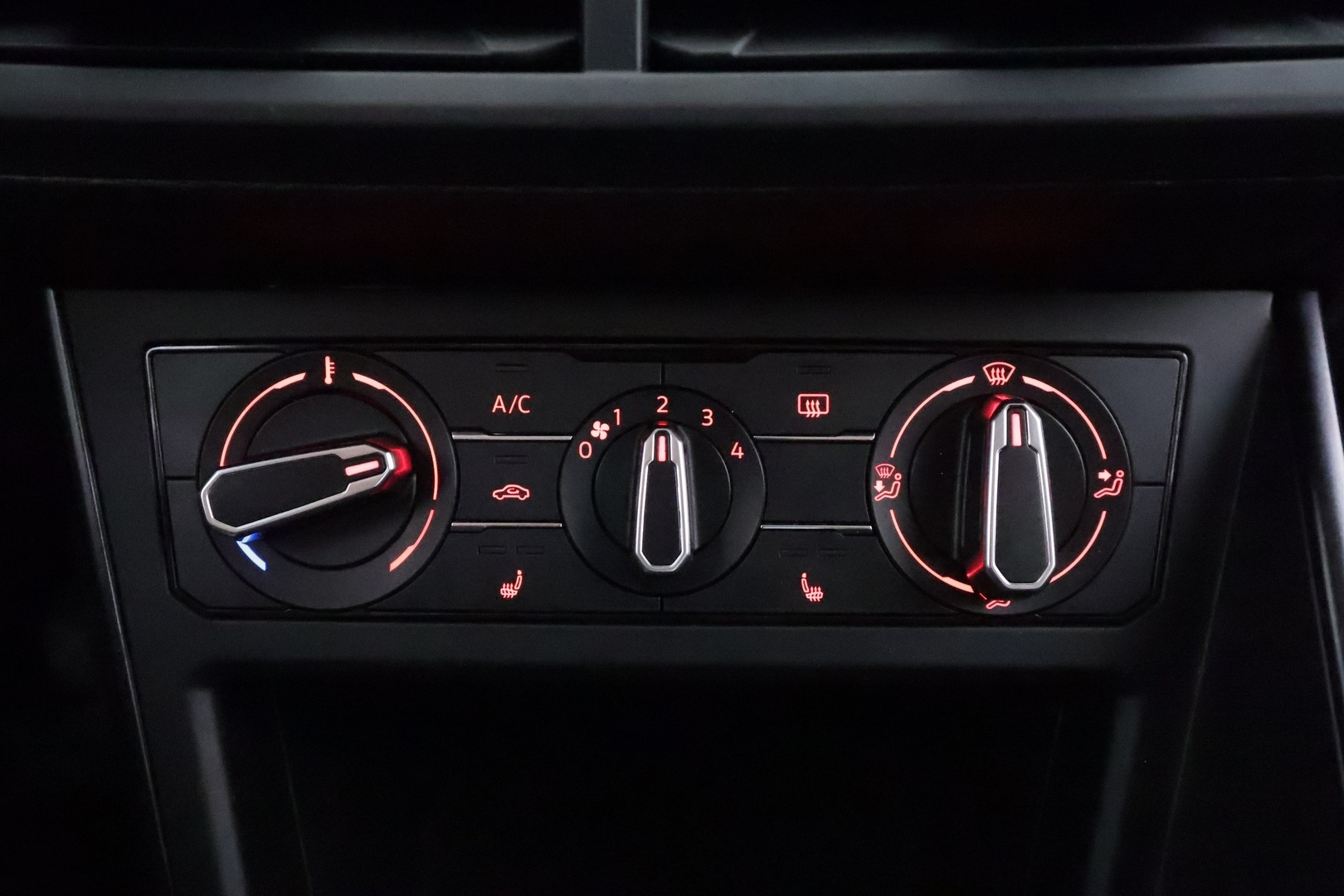 VOLKSWAGEN Polo 2018