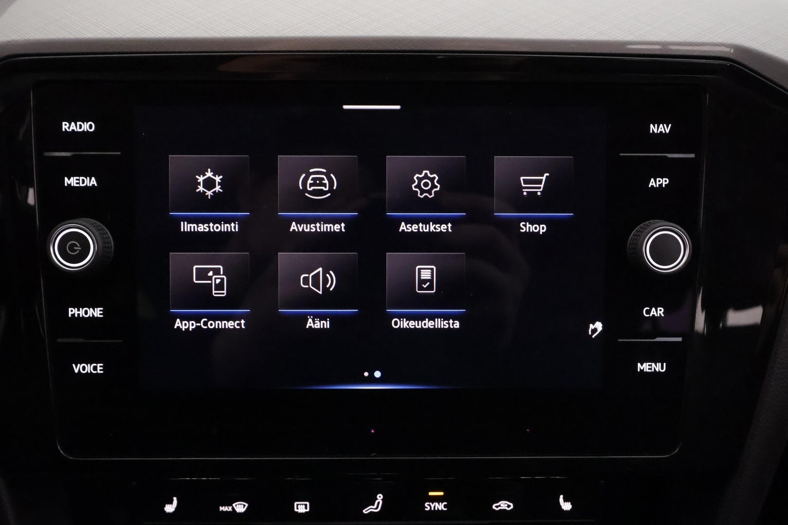VOLKSWAGEN Passat 2021