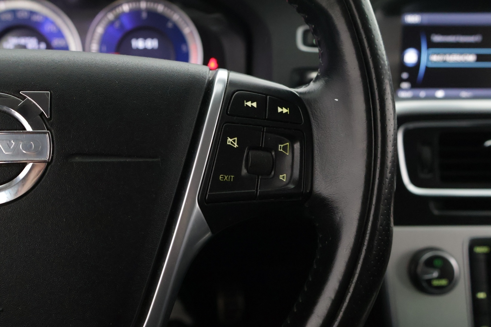 VOLVO S60 2013