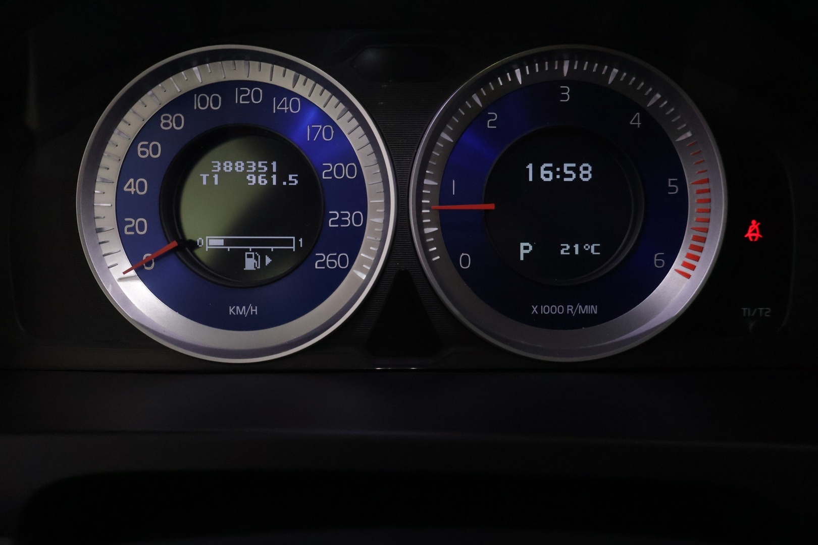 VOLVO S60 2013