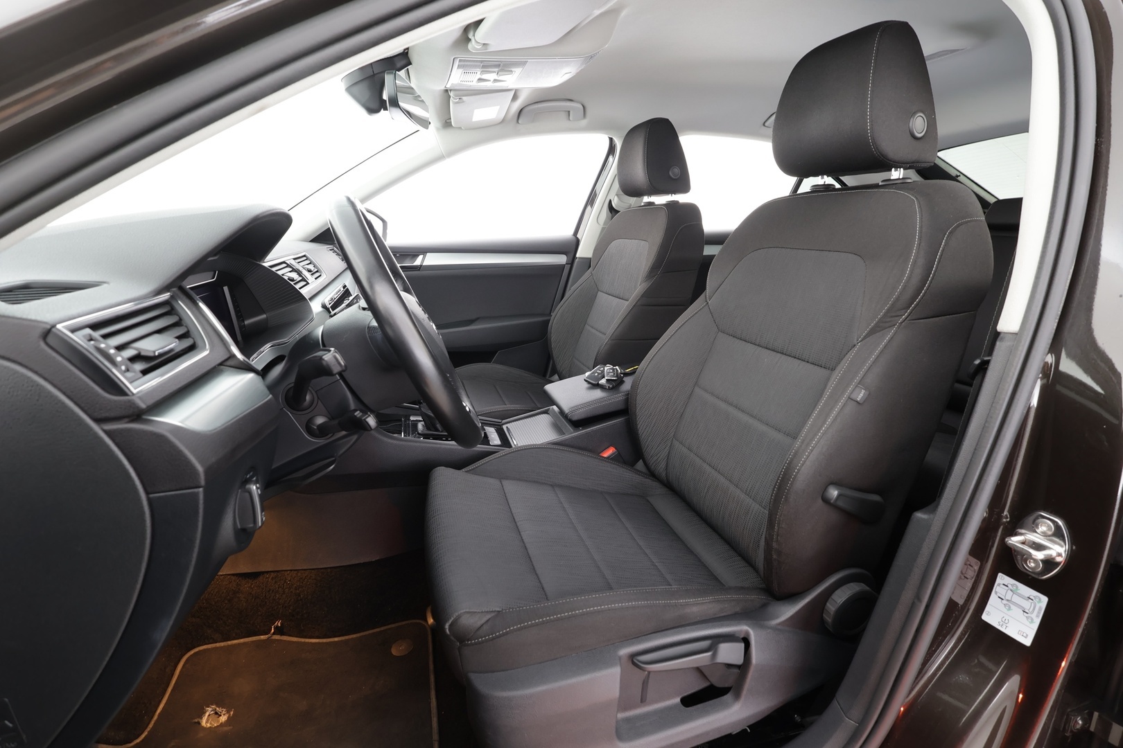 SKODA Superb 2019