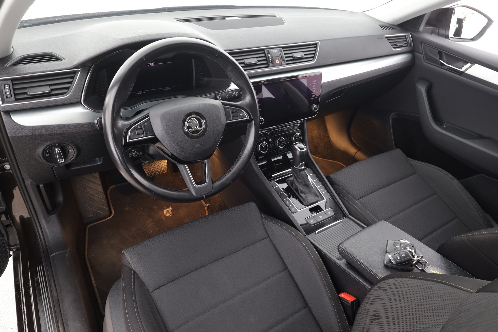 SKODA Superb 2019