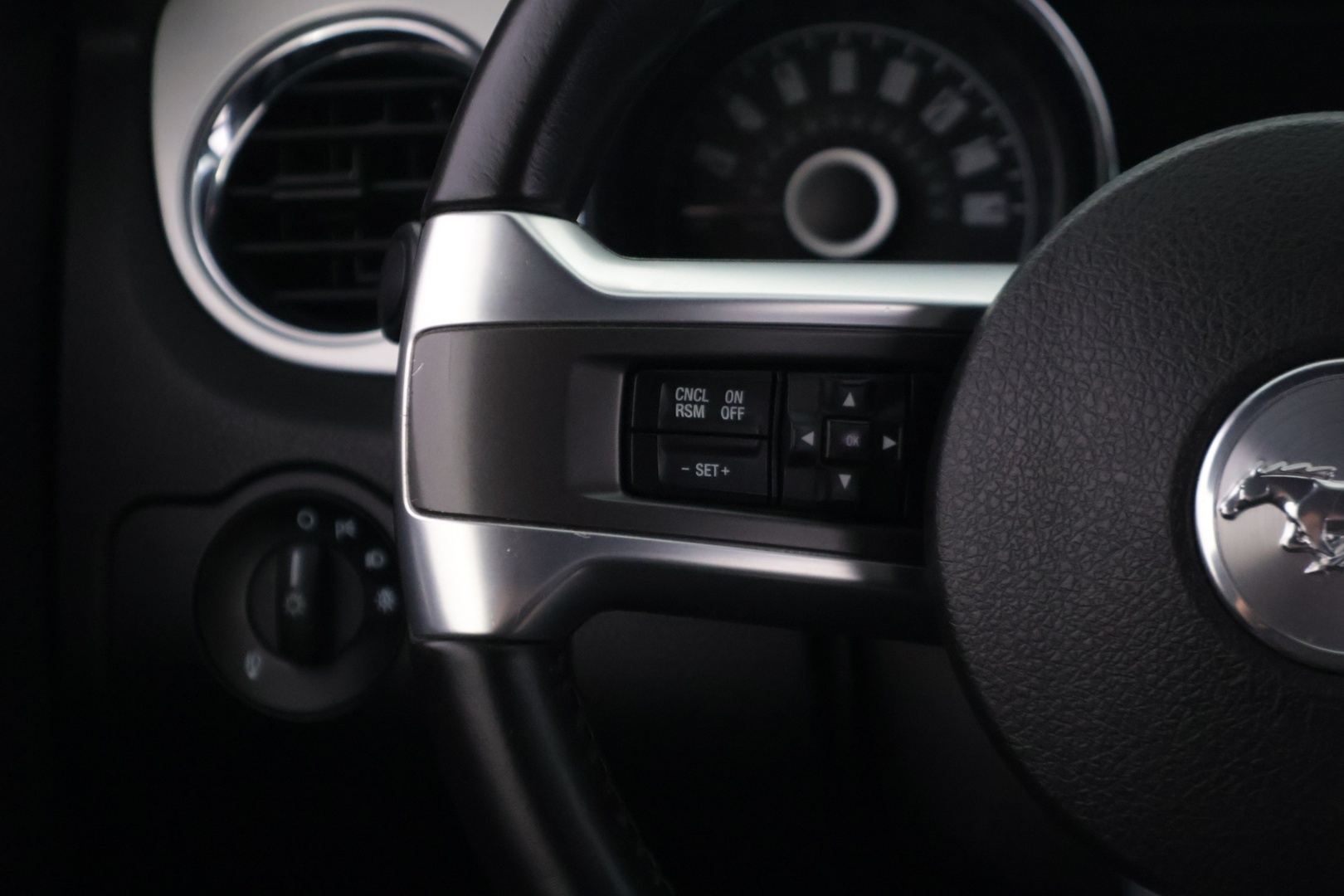 FORD Mustang 2014