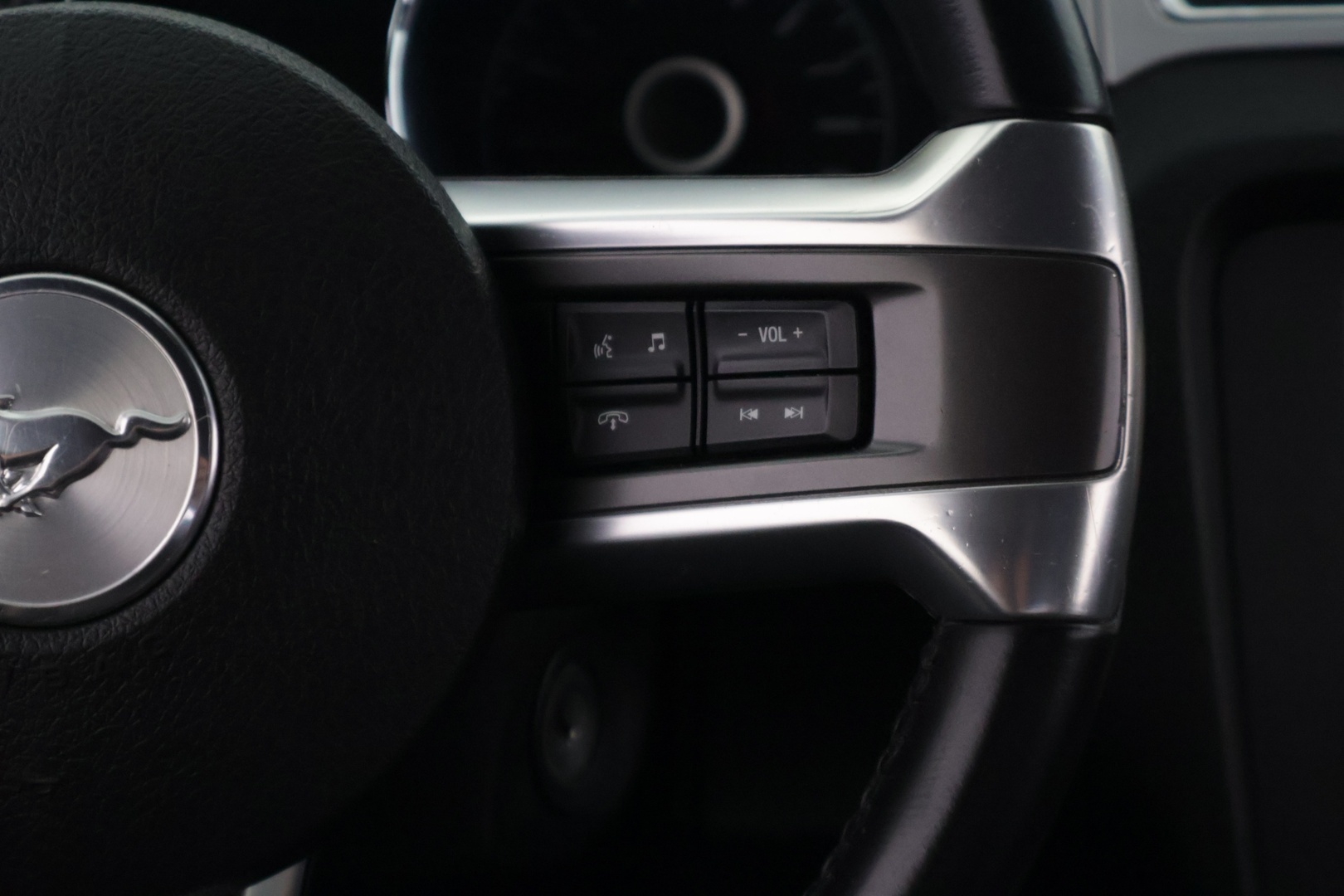 FORD Mustang 2014