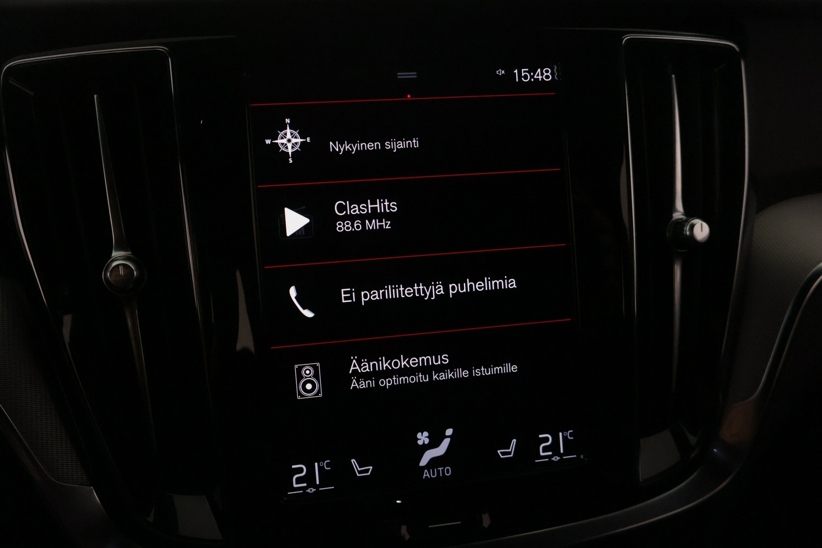 VOLVO V60 2021