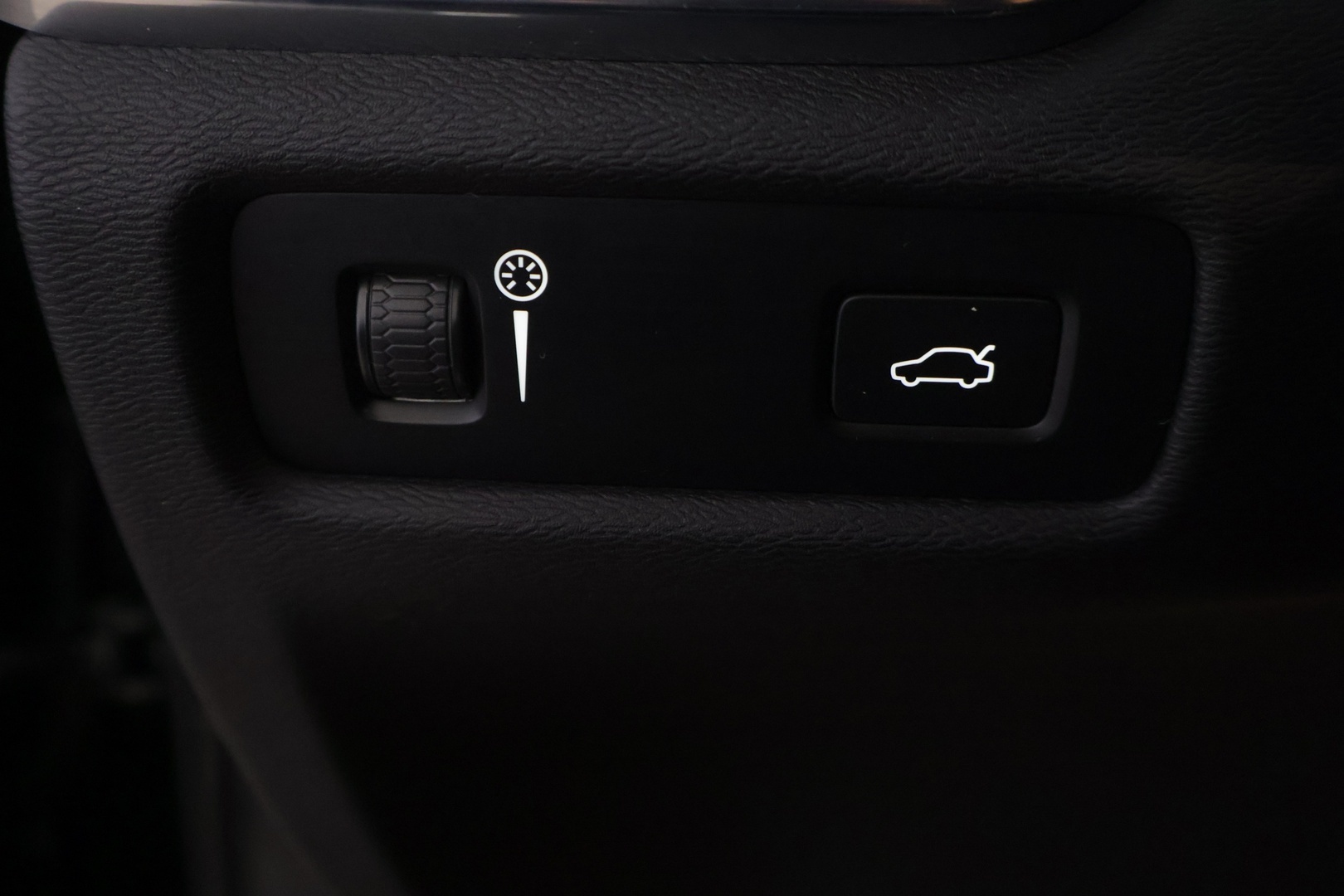 VOLVO V60 2021