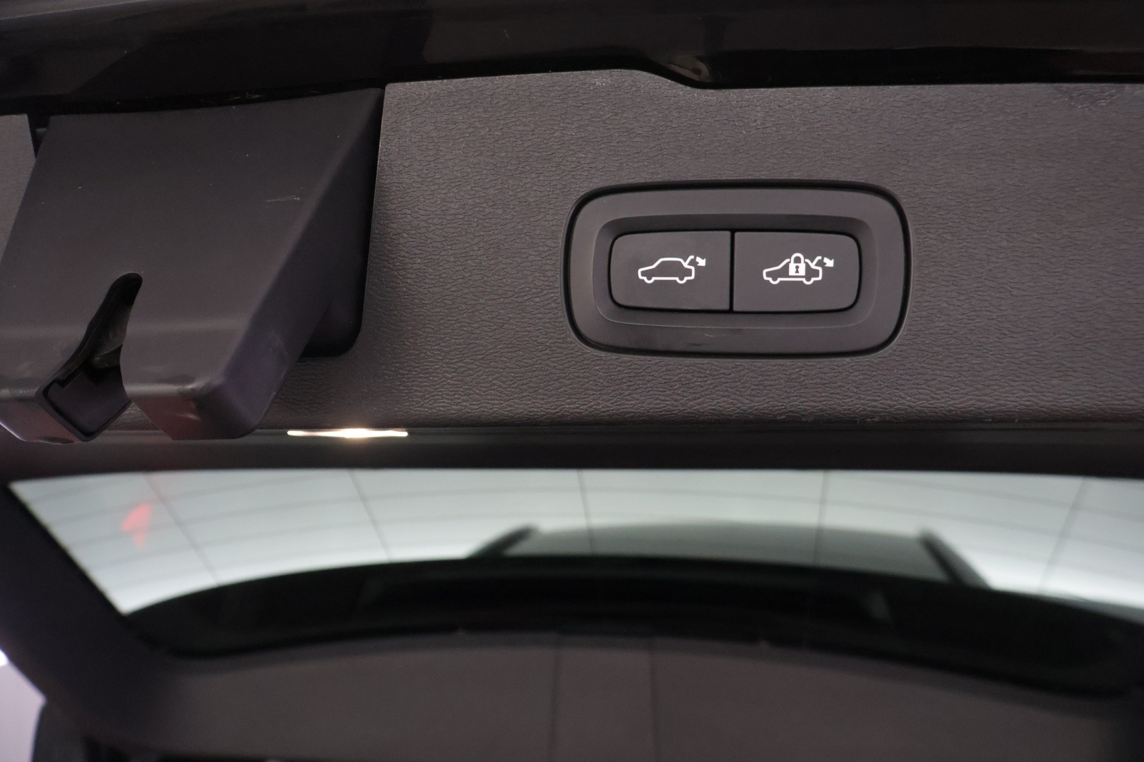 VOLVO V60 2021