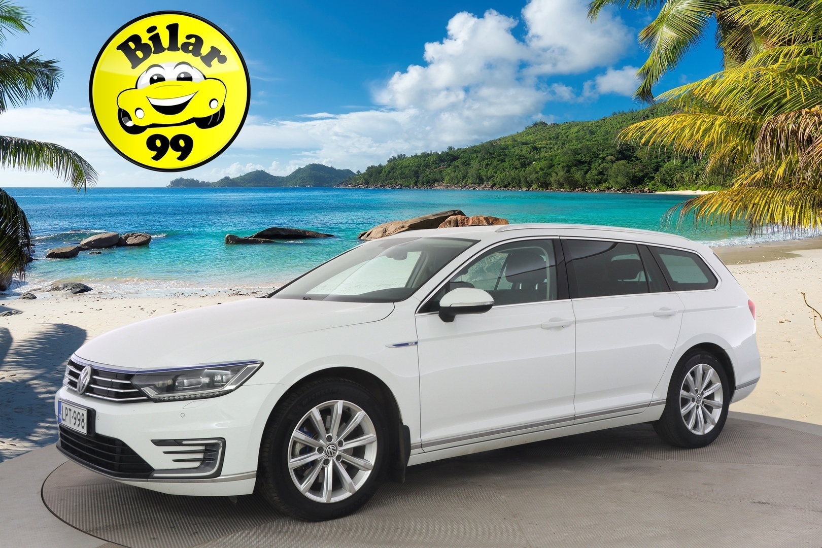 VOLKSWAGEN Passat 2018