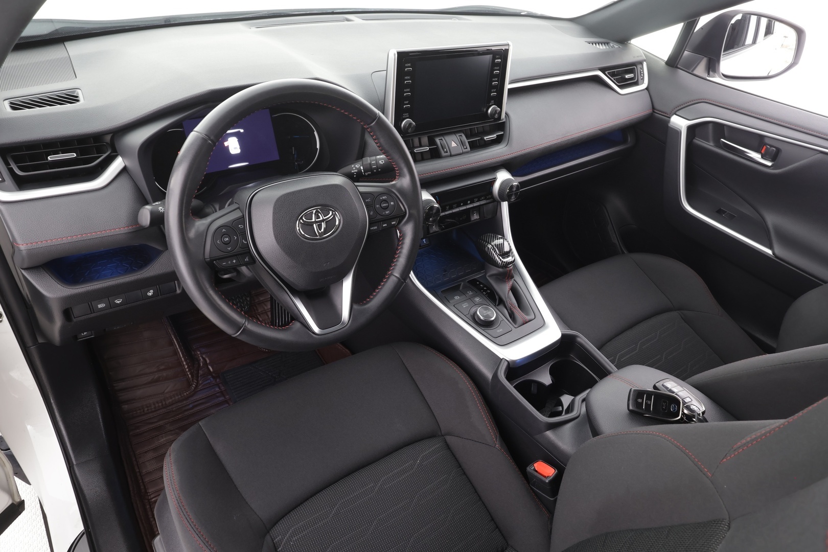 TOYOTA RAV4 Plug-in 2021