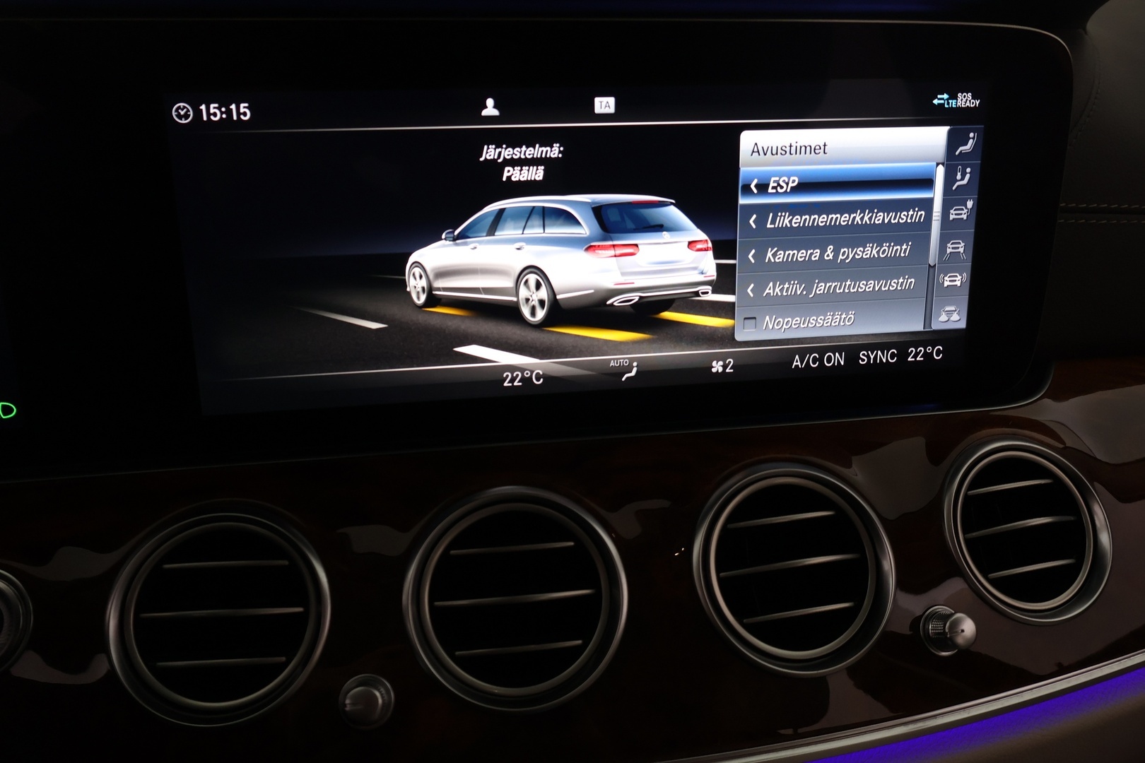 MERCEDES-BENZ E 2019