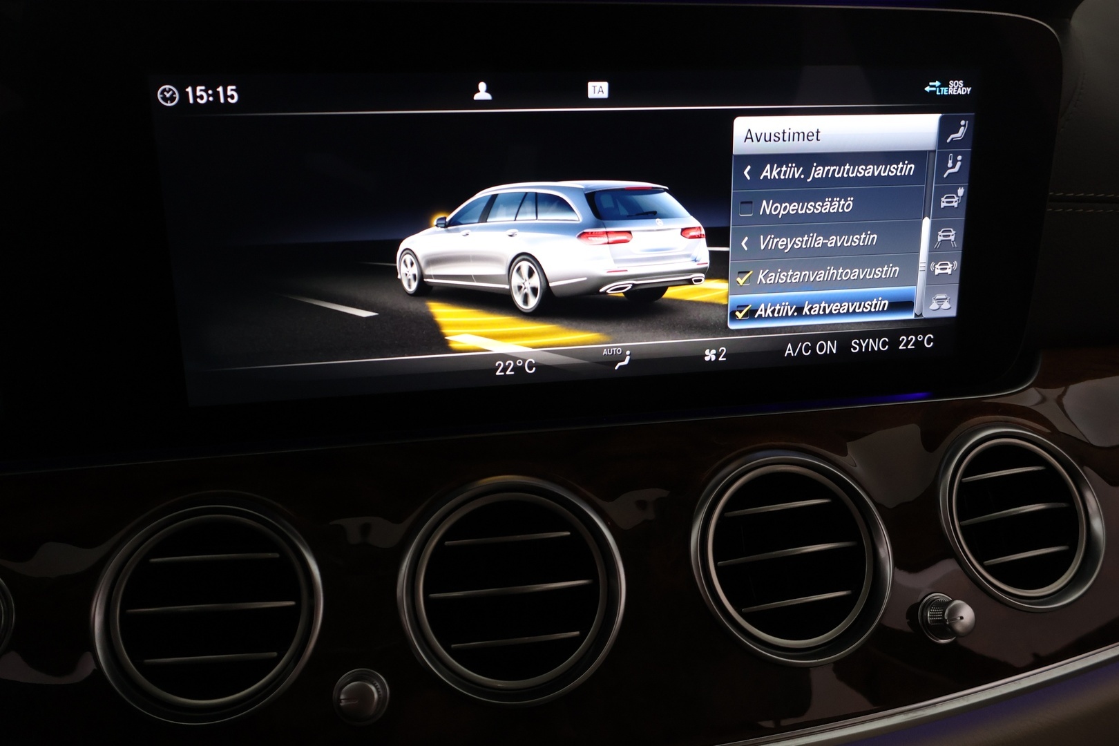 MERCEDES-BENZ E 2019