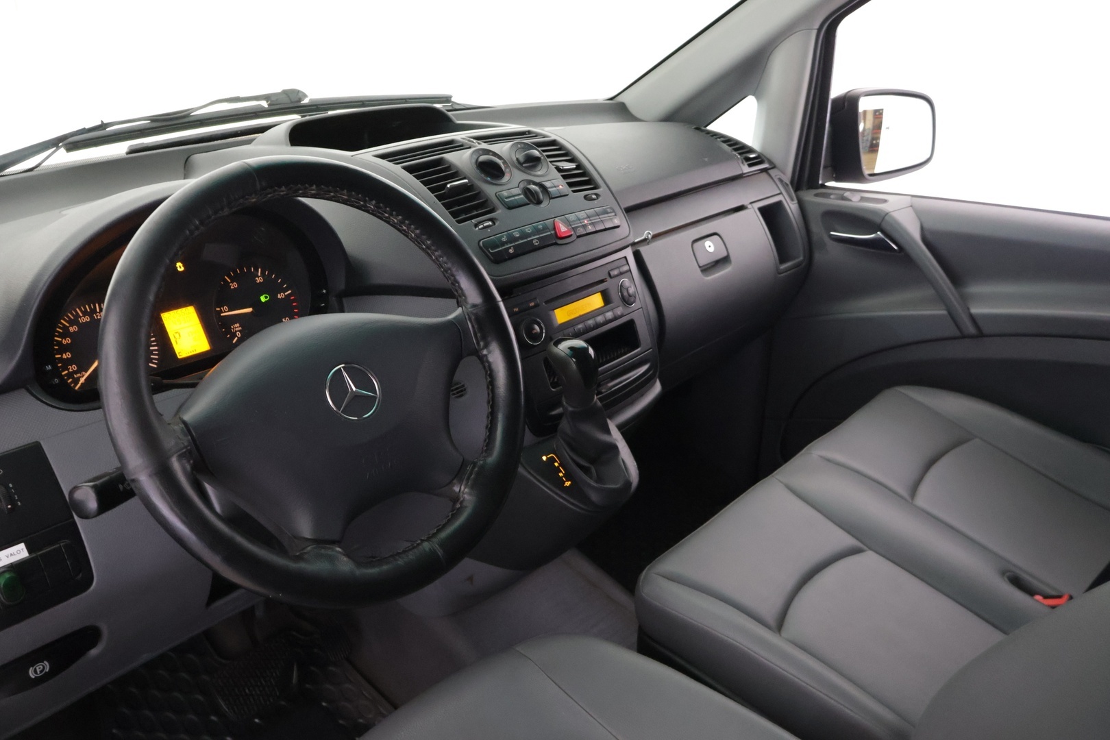 MERCEDES-BENZ Vito 2010