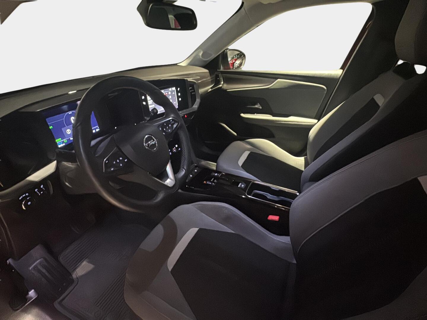 OPEL Mokka-e 2023