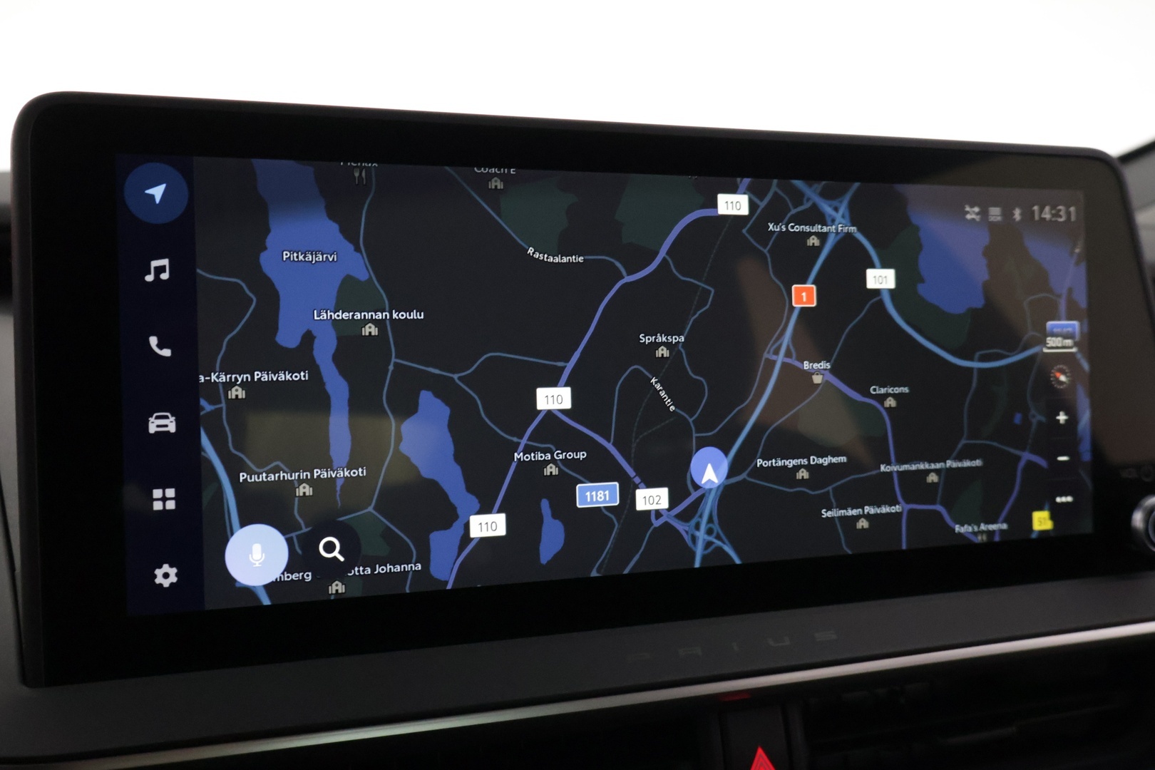 TOYOTA Prius Plug-in 2023