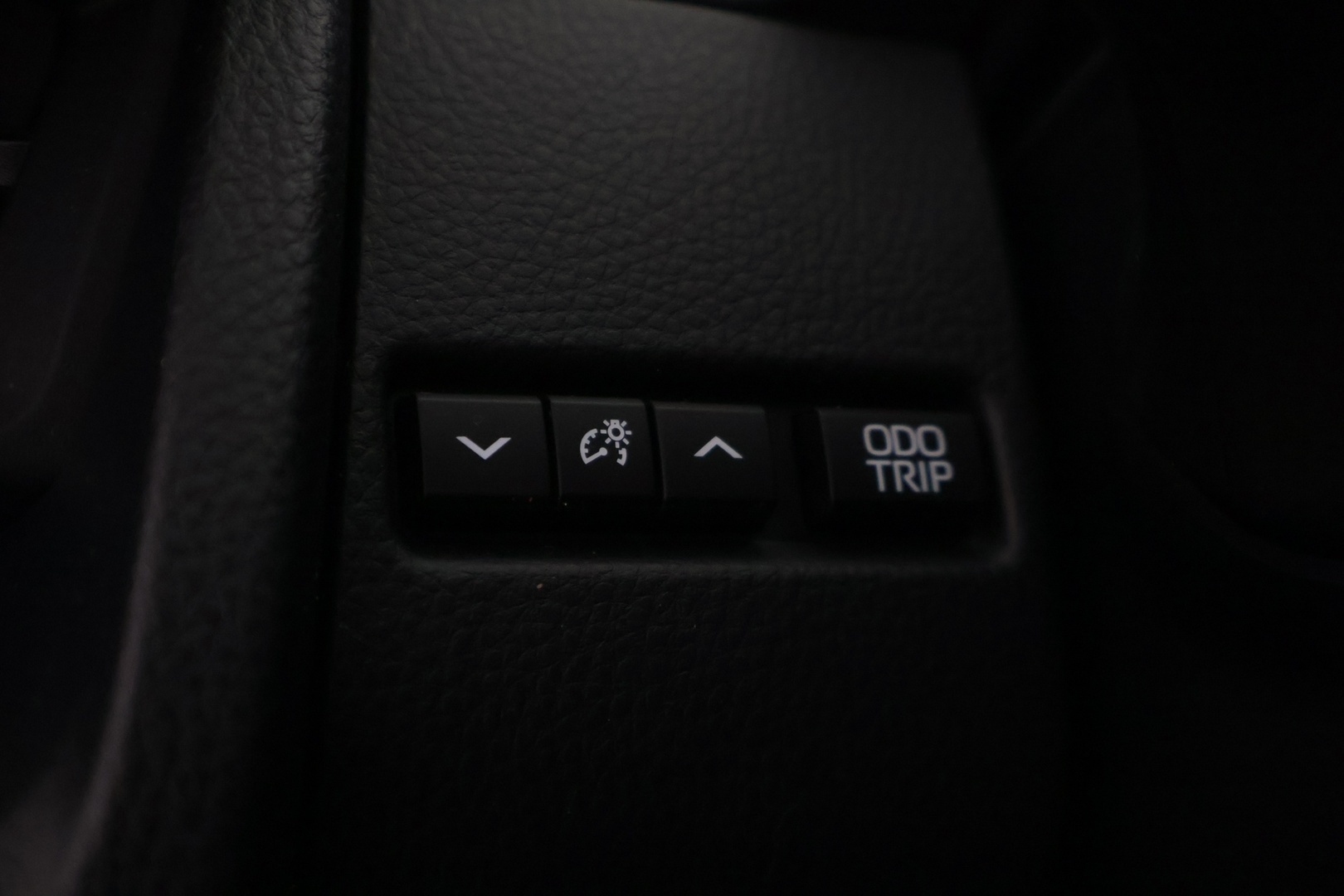 TOYOTA Prius Plug-in 2023