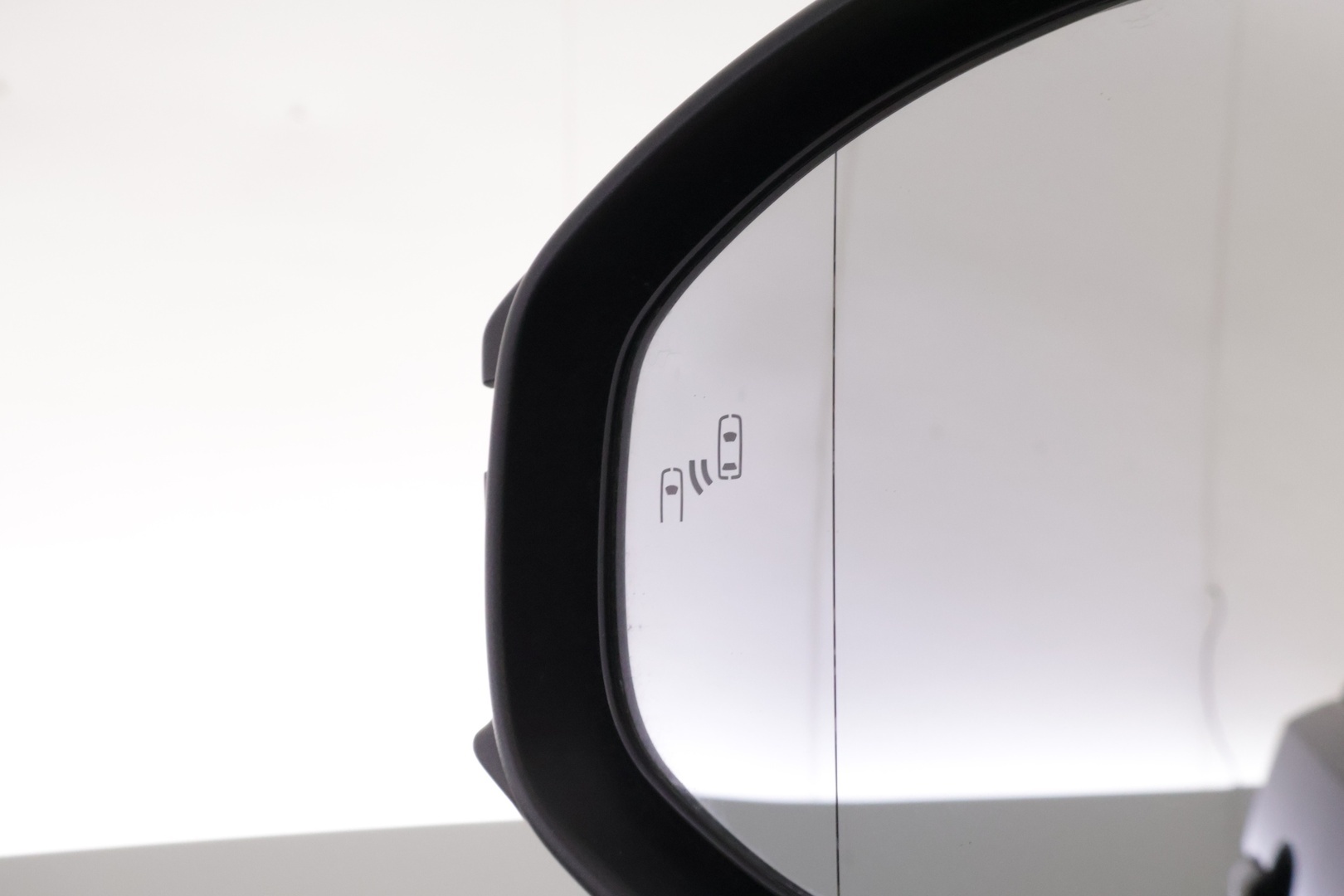 TOYOTA Prius Plug-in 2023