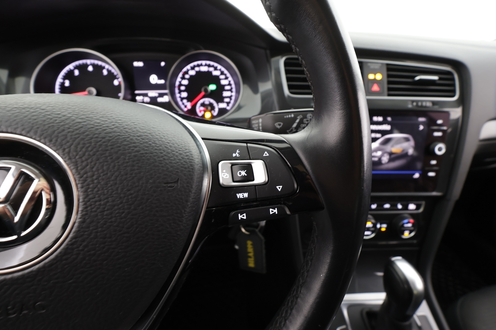 VOLKSWAGEN Golf 2020