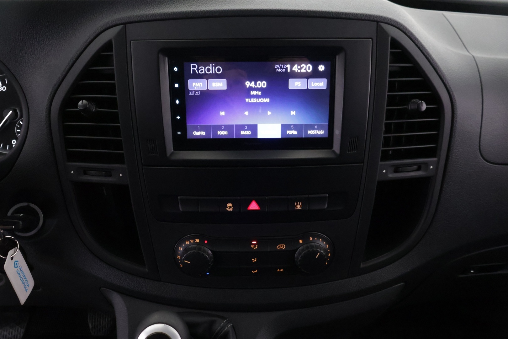 MERCEDES-BENZ Vito 2016