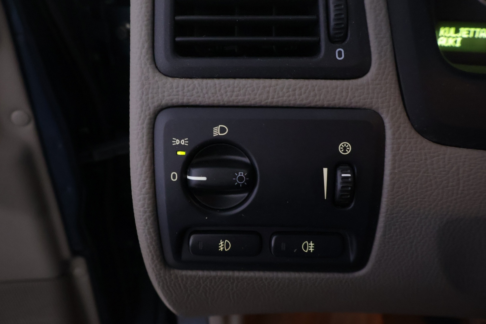 VOLVO XC70 2007