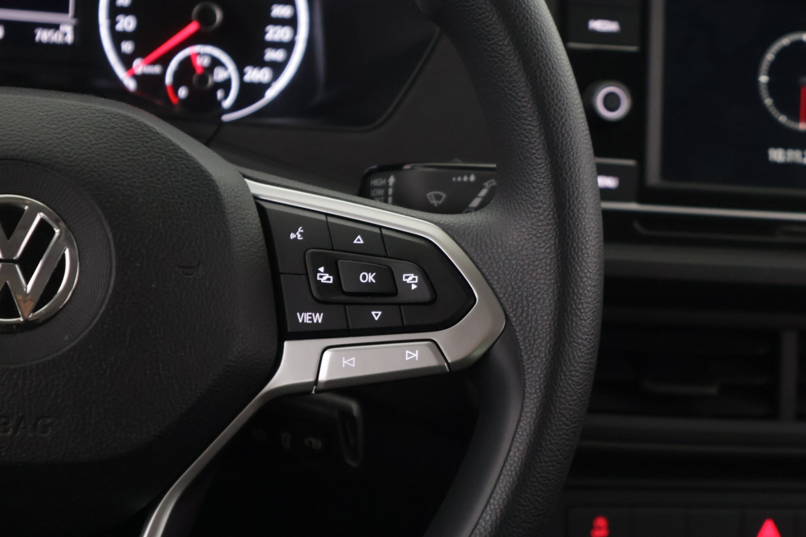 VOLKSWAGEN T-Cross 2020