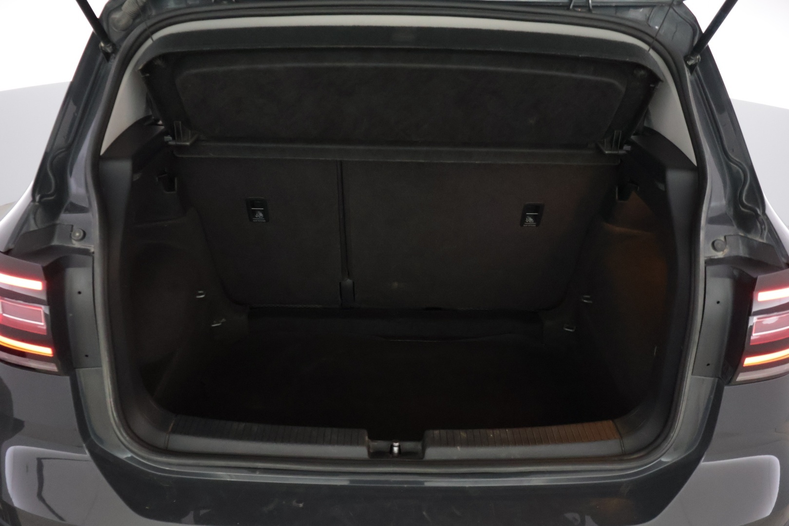 VOLKSWAGEN T-Cross 2020