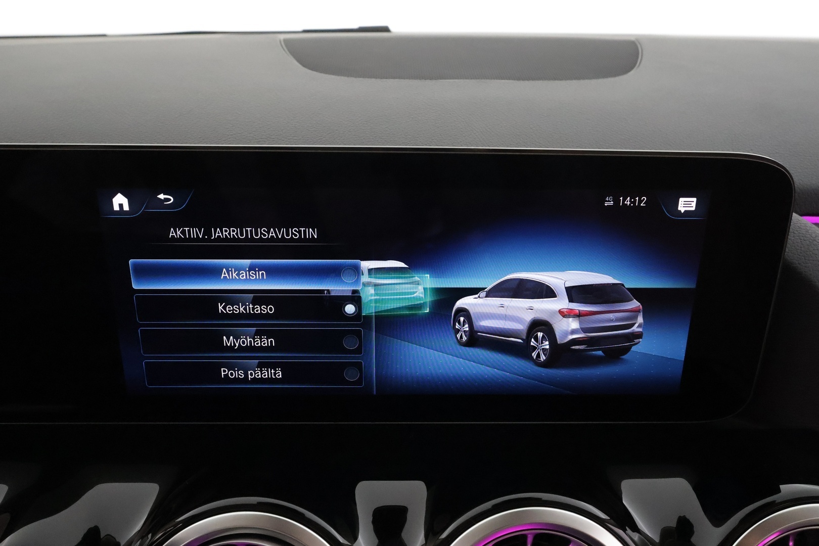 MERCEDES-BENZ EQA 2024