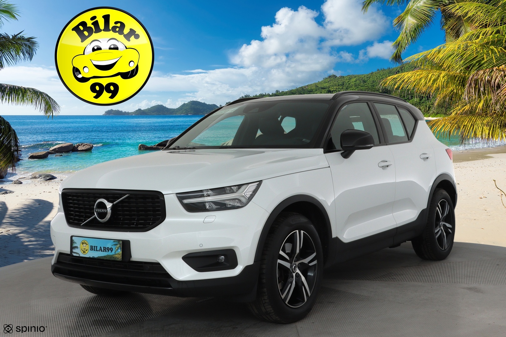 VOLVO XC40 2019