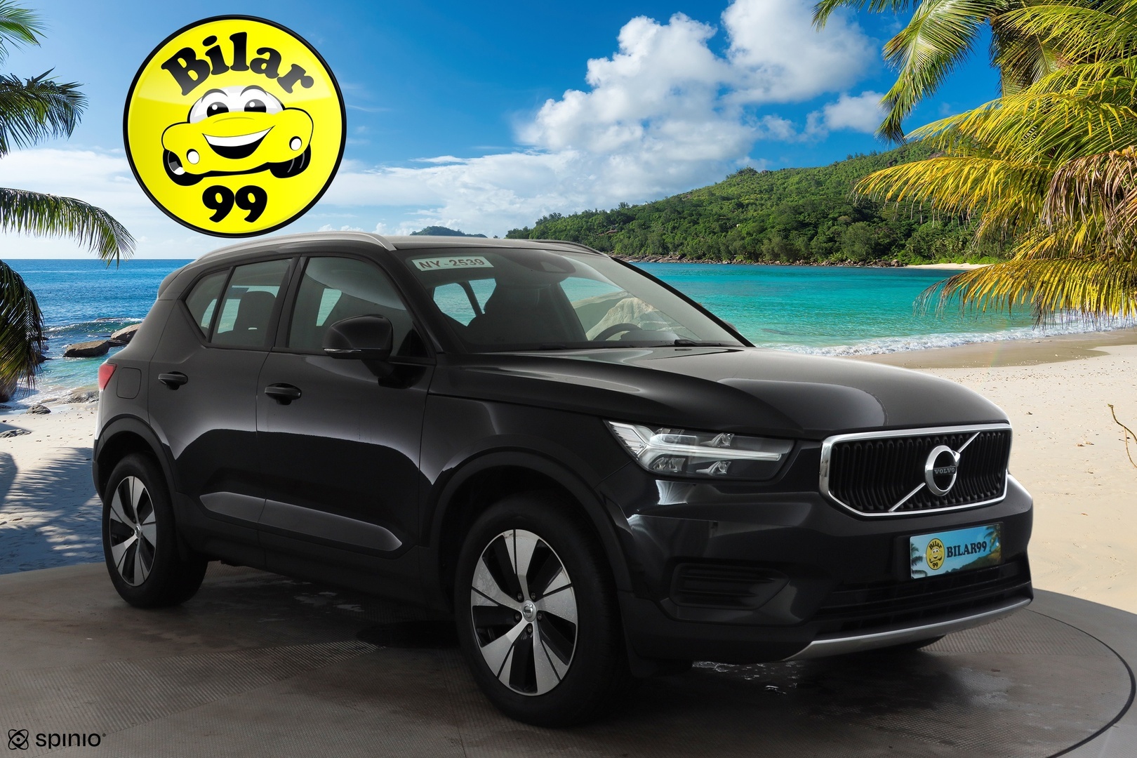 VOLVO XC40 2020