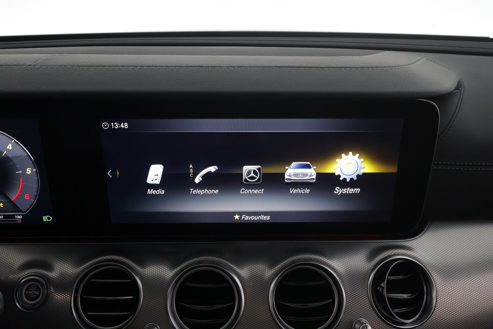 MERCEDES-BENZ E 2019