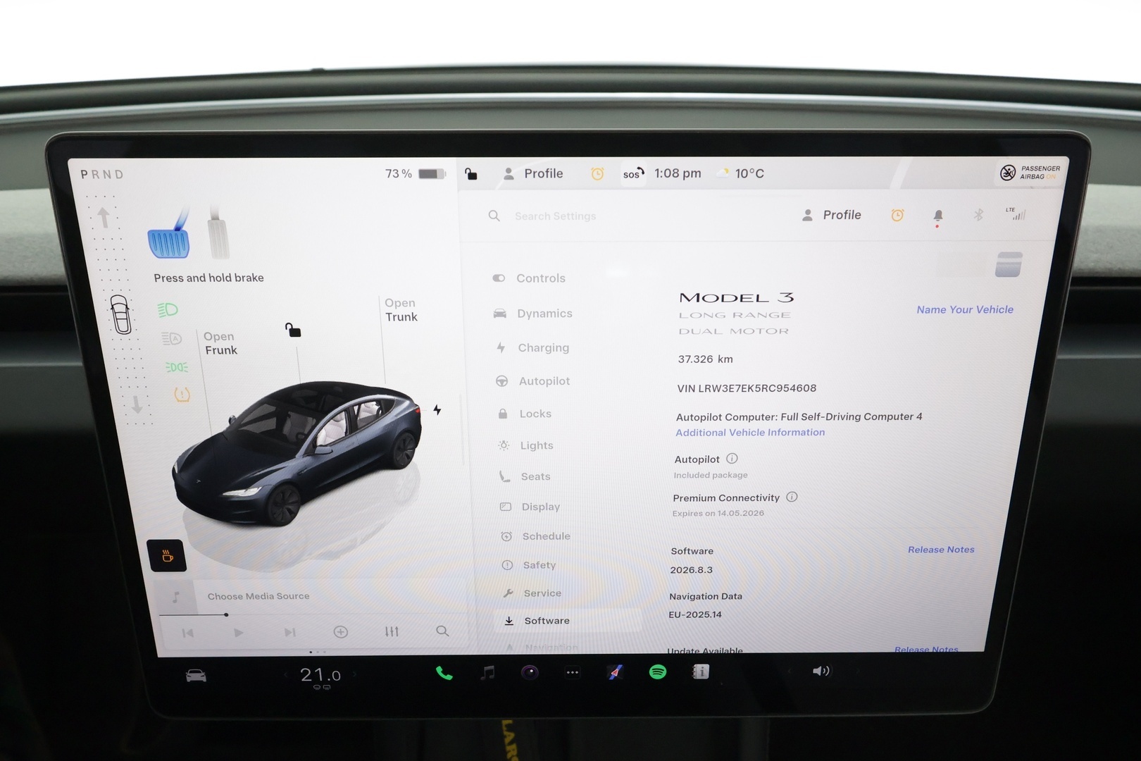 TESLA MODEL 3 2024