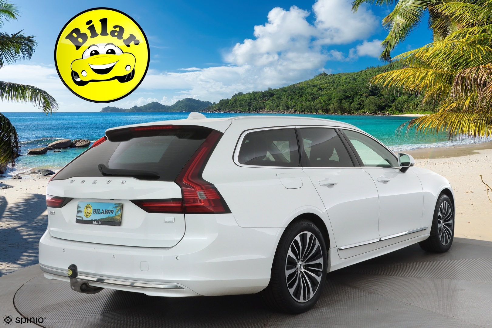 VOLVO V90 2023